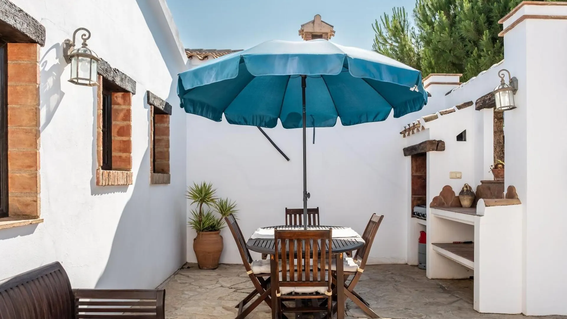 Villa Alter Real, Luxury Holiday Retreat Villanueva del Trabuco Spanien