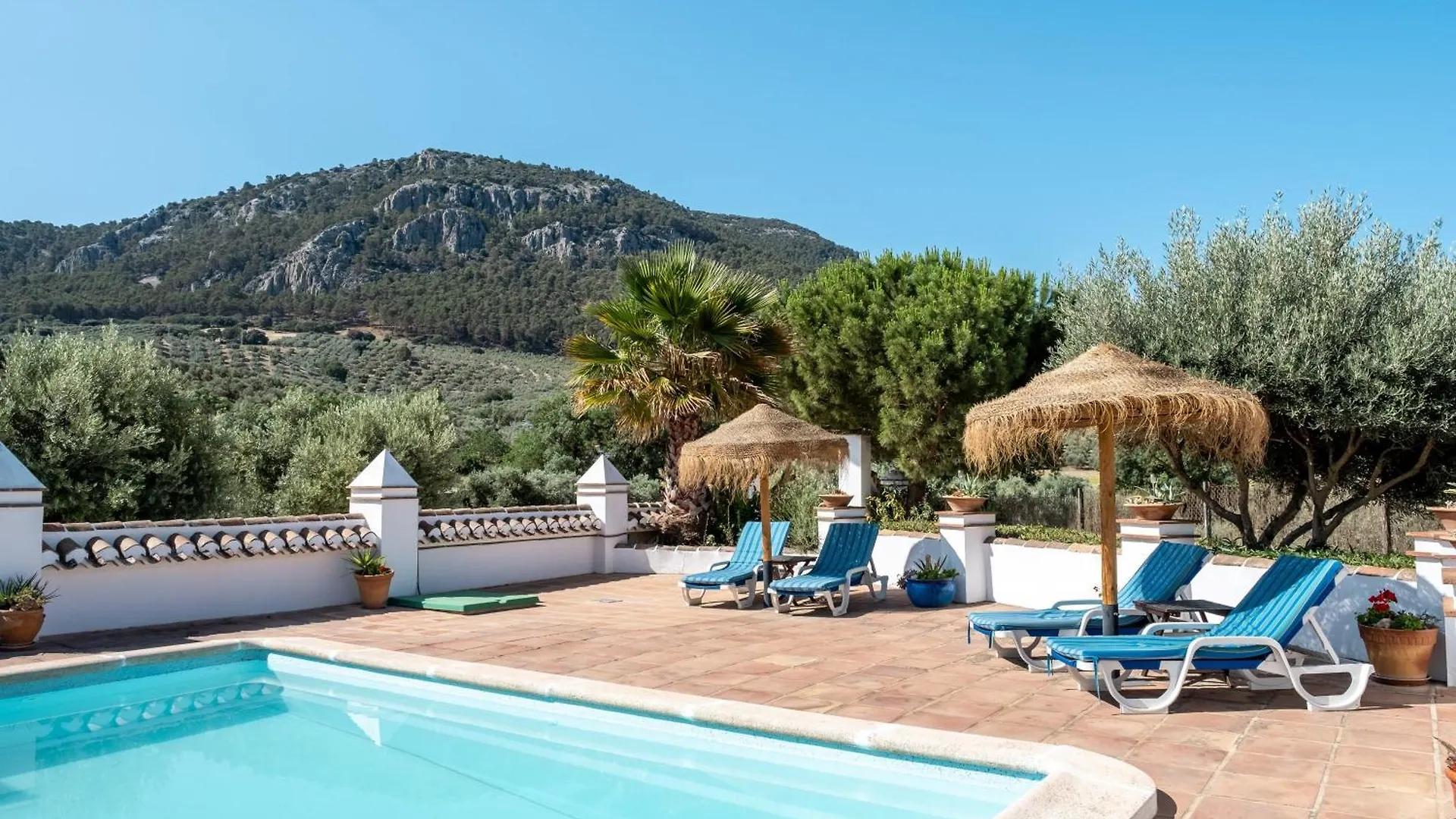Villa Alter Real, Luxury Holiday Retreat Villanueva del Trabuco 0*,